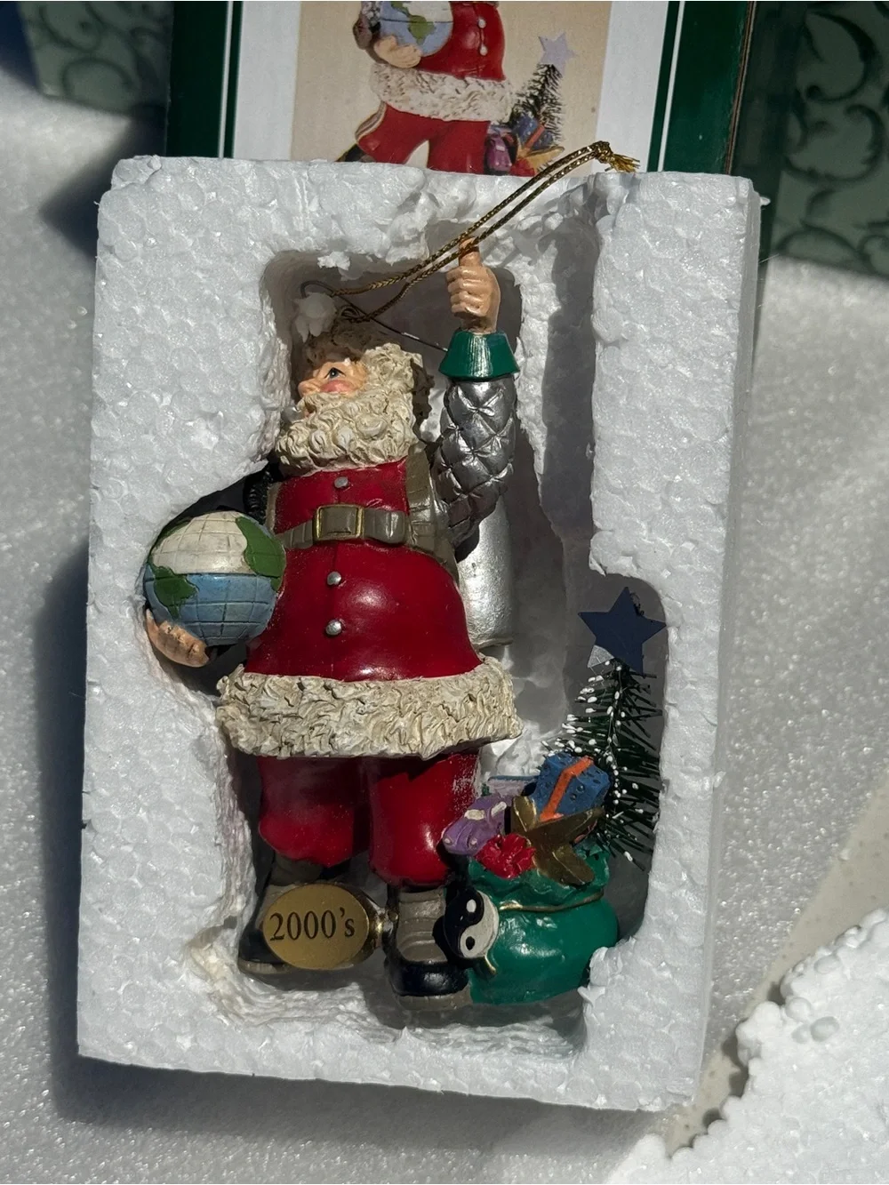 Decades Santas pre-owned. Good condition. Bundle of 4. See description.
